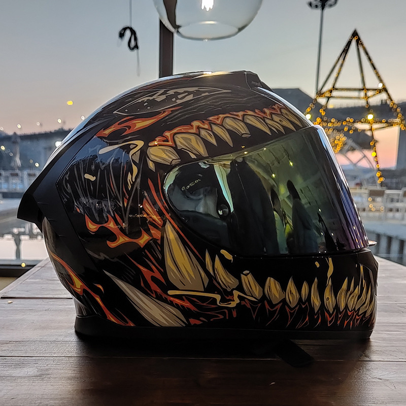 LVS casco de la motocicleta estándar nacional de los hombres y las mujeres del casco completo de doble lente de invierno motocicleta eléctrica Bluetooth cabeza Gris Cuatro Estaciones