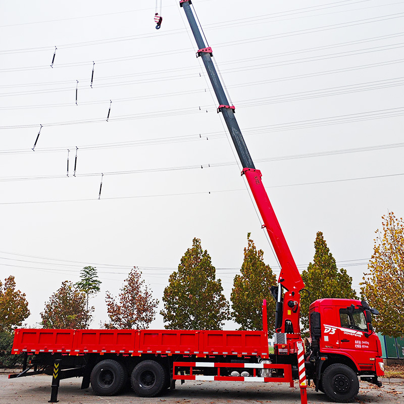东风全液压直臂随车吊12吨起重机吊装运输一体车多种规格底盘可选