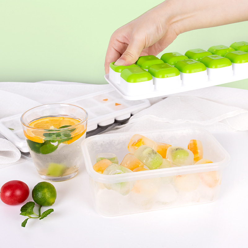 夏季爆款制冰神器 14格带盖方形冰块盒子 冷藏食品 家用制冰冰格
