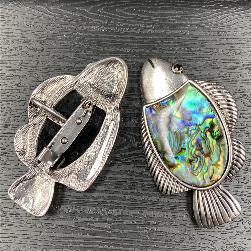 20g Weight White Color Color Shell Abalone Shell Inlaid Small Fish Necklace Brooch Diy Accessories 2