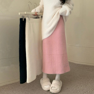 Pregnant Women's Skirt Autumn and Winter Internet Celebrity Imitation Mink Velvet Adjustable Skirt Casual Slimming Straight One-step Skirt