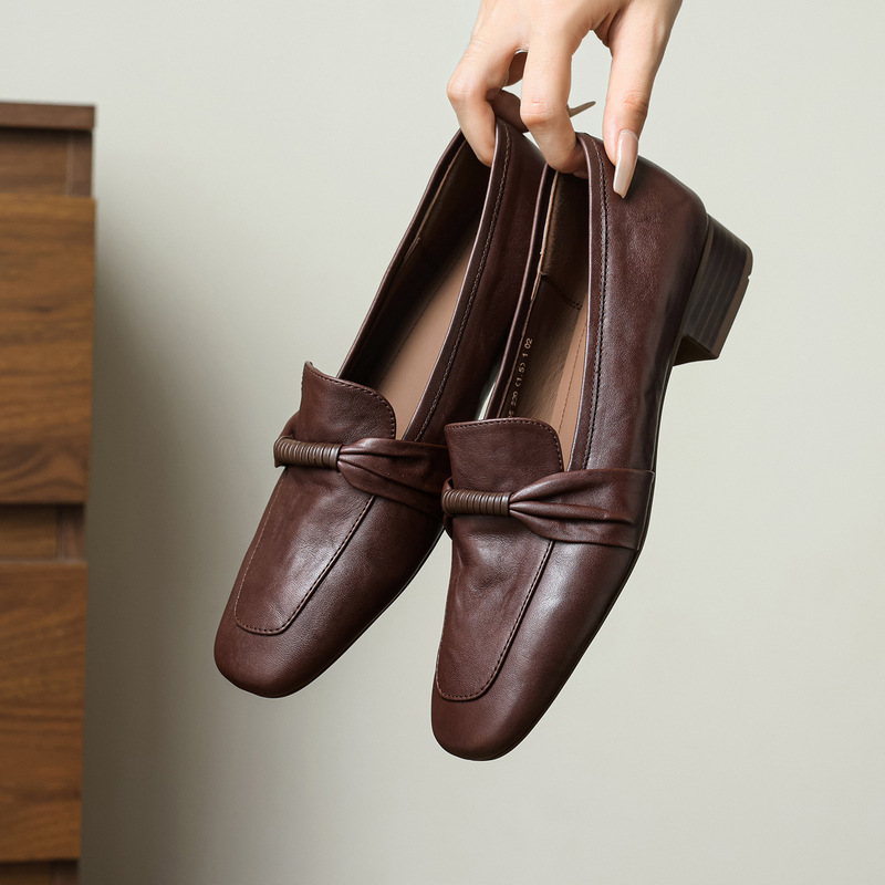 Textured Online! ~ European First-Layer Cowhide Square-Toe Deep-Mouth Flats for Women, Slip-On Loafers, Small Leather Shoes, Low Heels Textured Online! ~ European First-Layer Cowhide Square-Toe Deep-Mouth Flats for Women, Slip-On Loafers, Small Leather Shoes, Low Heels