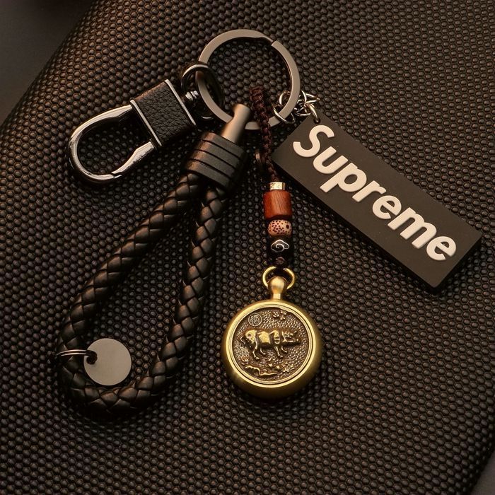 Llavero latón vuelta Zodiaco conejo dragón ovejas creativo llavero hombres personalidad pareja exquisito colgante