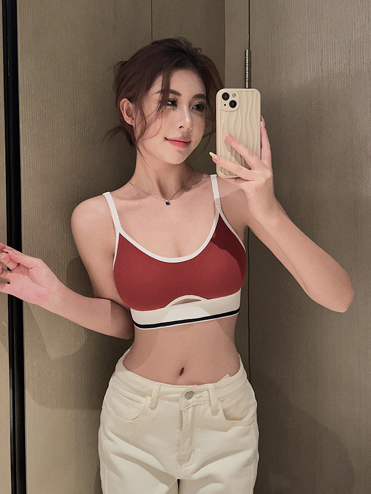 빨간색 단일 조각