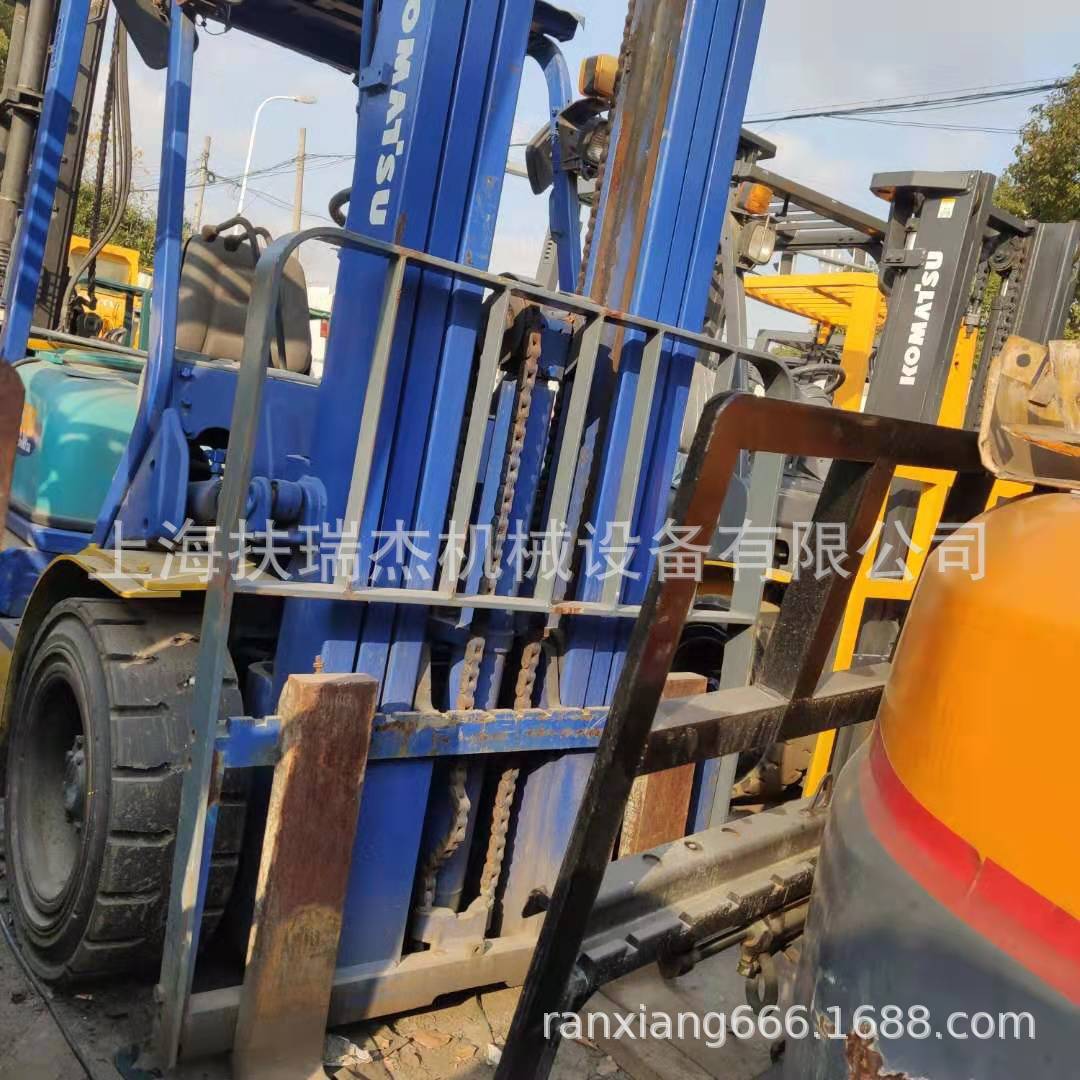 小松3吨柴油叉车 3节门架 升高4米4.5米集装箱叉车