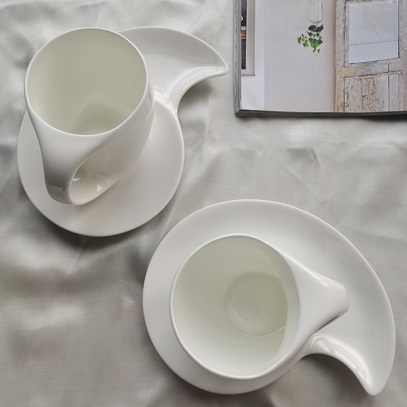 創意純白骨瓷咖啡杯歐式杯碟意式拿鐵拉花陶瓷小奢下午茶茶水杯