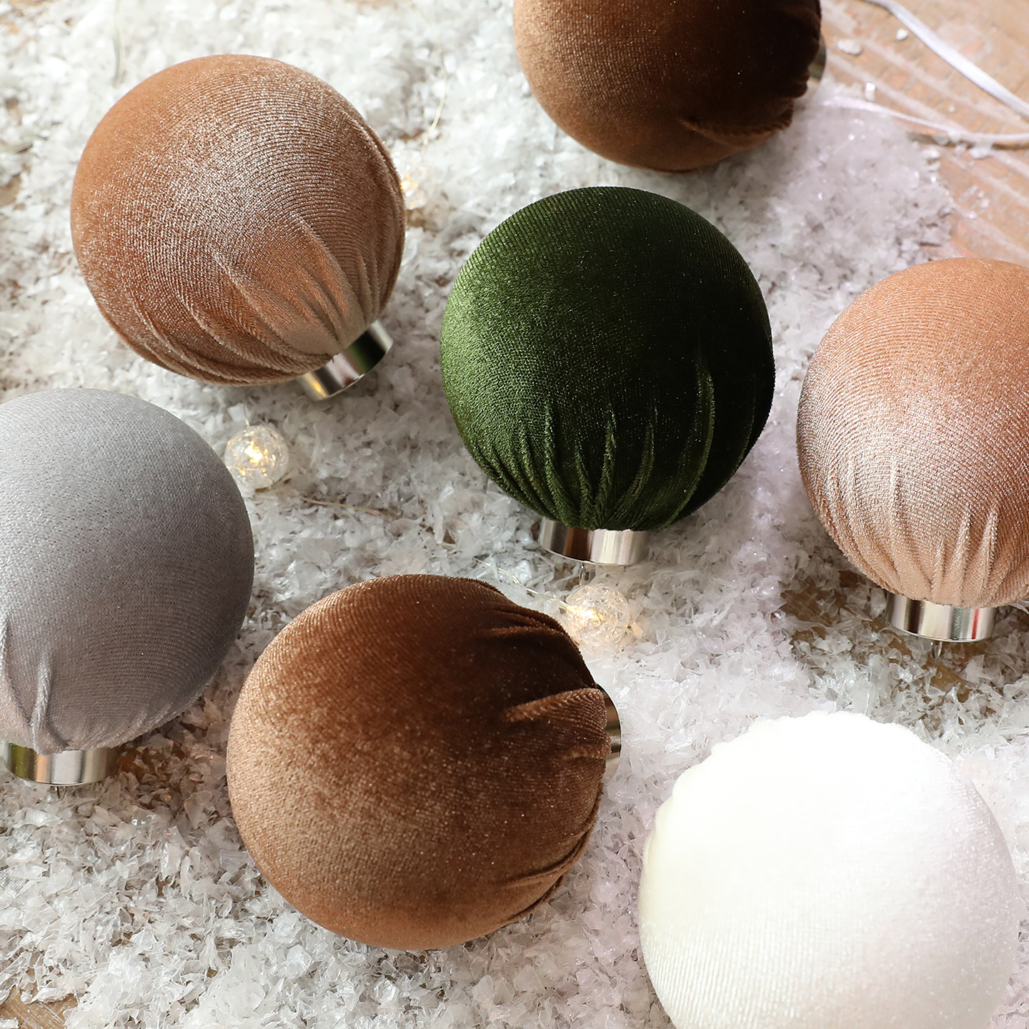 Amazon explosión 8cm / 15PCS bola de tela decoración de Navidad decoración de Navidad colgante al por mayor