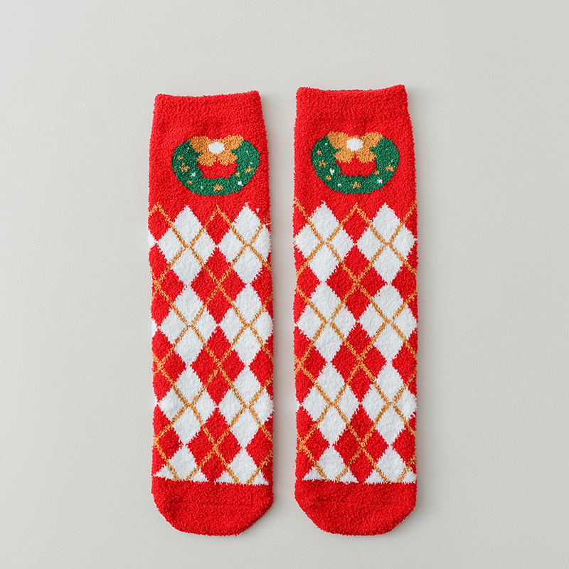 Nuevos calcetines rectos de terciopelo bilaterales de Navidad para mujer transfronterizos Otoño e Invierno Muñeco de nieve recto para mujer Calcetines navideños de media pantorrilla de estilo coreano