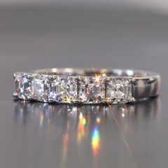 Caoshi ドロップシッピングスクエア幾何学リング女性のためのシンプルな象嵌ジルコンリング婚約結婚式光沢のあるリング