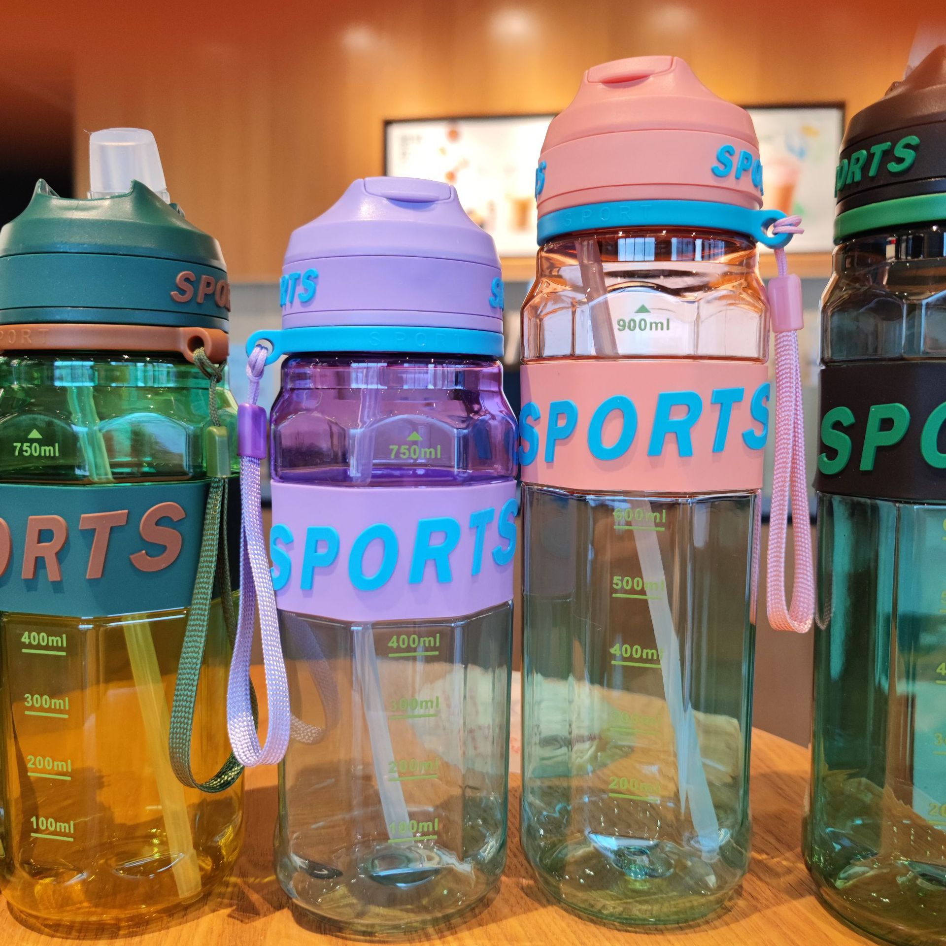 Nueva botella de agua de color transparente, pajita de alto valor, taza de agua de plástico, cuerda portátil, deportes al aire libre, botella de fitness