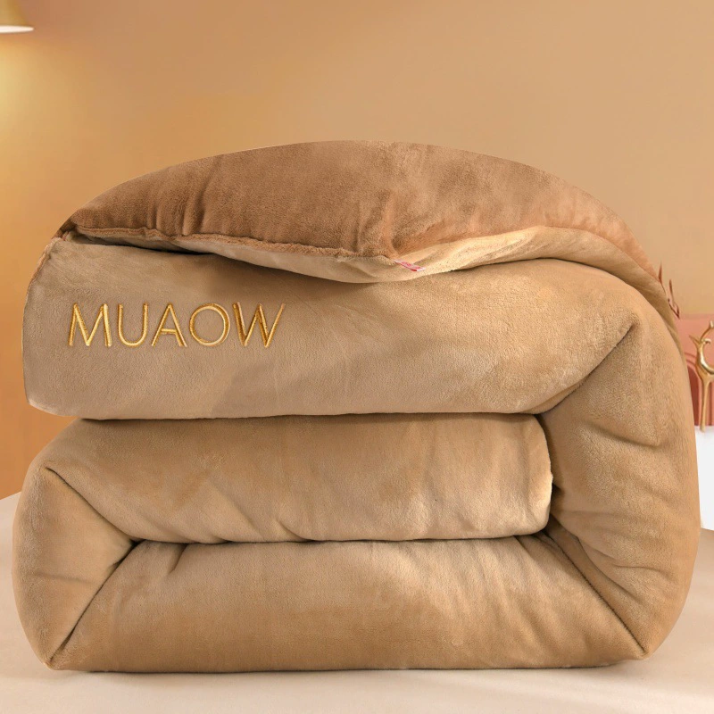 Молочный вельветовый одеяло, зимнее одеяло, утолщенное теплое хлопковое одеяло для зимы, одеяло из вельвета для студенческого общежития, одинарное одеяло, оптовая продажа постельного белья напрямую от производителя.