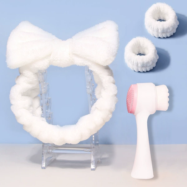 White set, headband, bracelet for face washing, 3 pieces