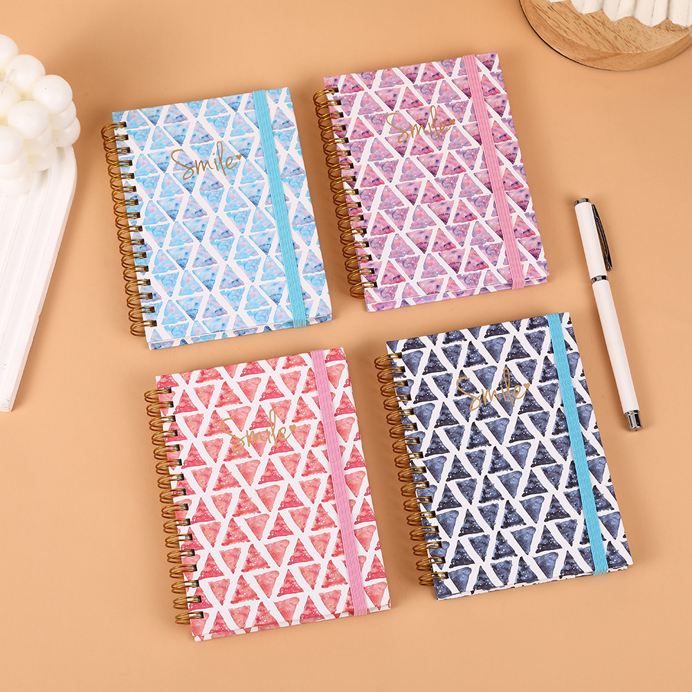 Patrón triangular - 4 colores mezclados