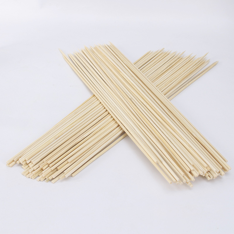 Fábrica en stock suministro 50cm de largo de alta calidad natural bambú palo flor ramo embalaje material diámetro 4mm bambú palo