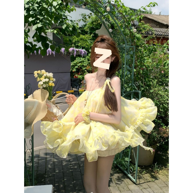 夏の甘いプリンセススタイルのオフショルダールーズ年齢軽減ドレス新しいスタイルの優しくスタイリッシュな痩身ショーツツーピーススーツ|undefined