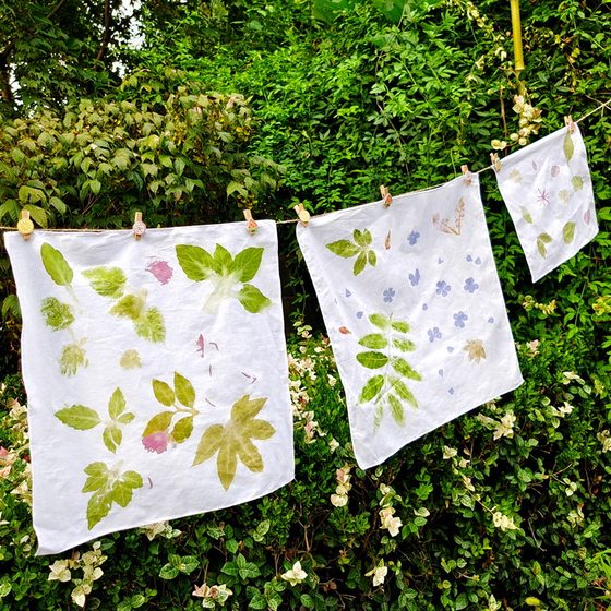 Children's Rubbing Tools Plant Knocking and Dyeing Material Package Leaves and Dyeing Hammer Printing and Dyeing Hammer Tie-Dyeing Square Scarf Kindergarten