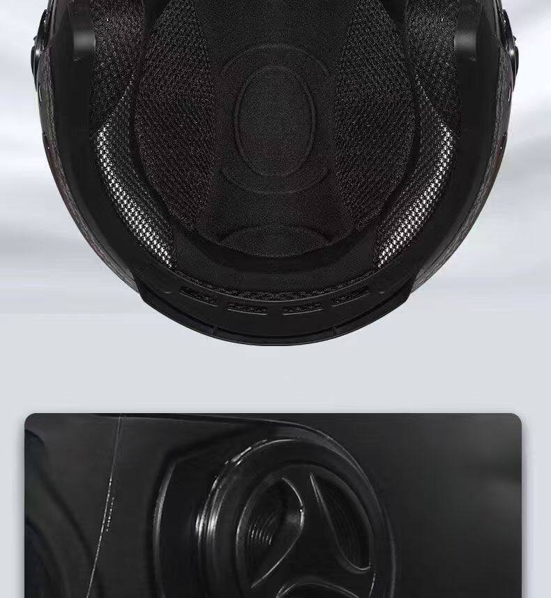 National Standard Certified Electric Vehicle Safety Helmet for Men and Women, Winter Cold-Proof and Warm, Detachable Neck Warmer, Electric Motorcycle Safety Helmet