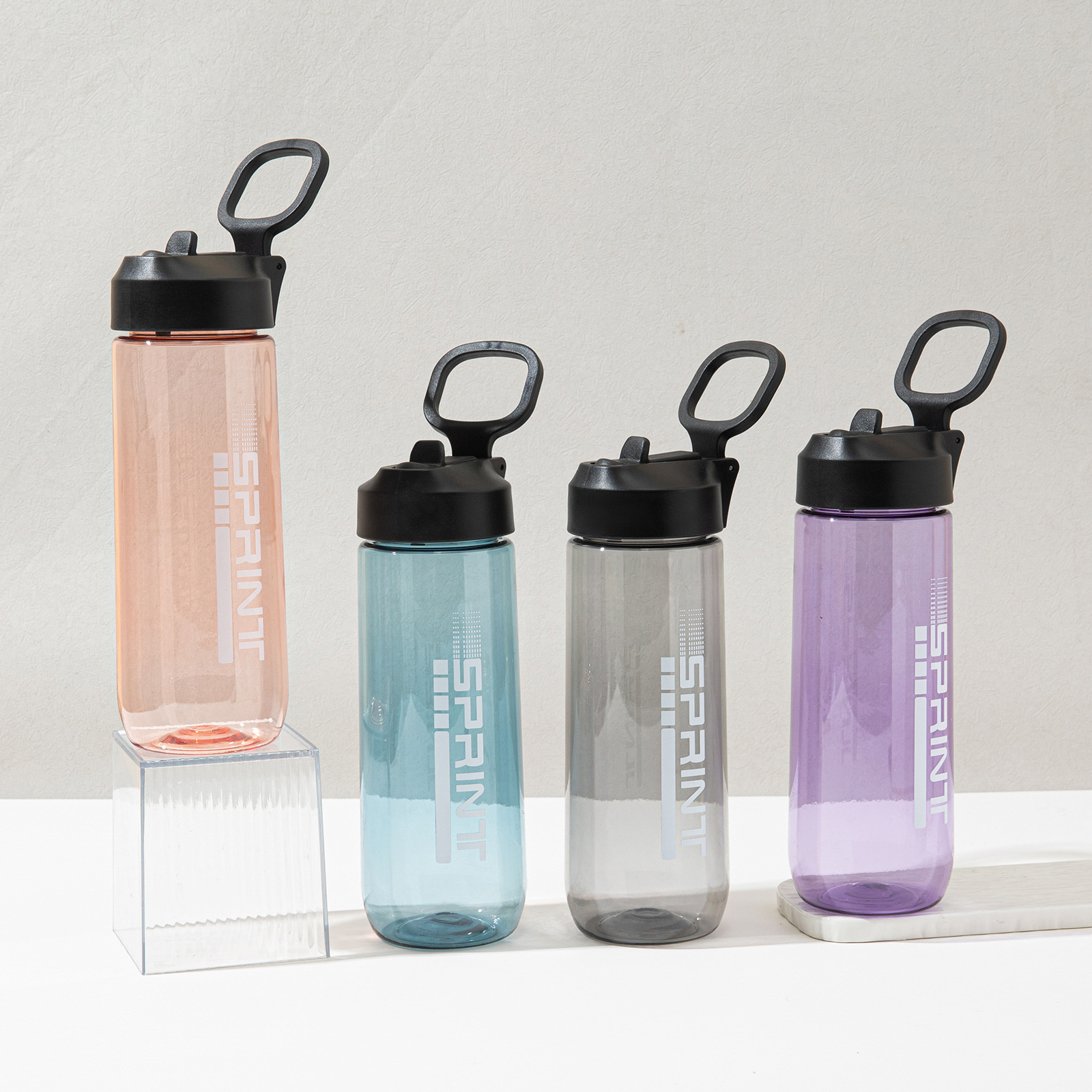Nueva taza de agua de plástico de comercio exterior, hervidor deportivo portátil para hombres y mujeres, automóvil de verano, taza espacial simple de gran capacidad al aire libre