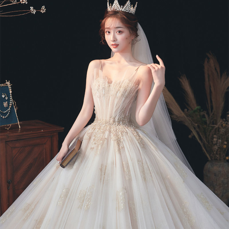 Vestido de novia estilo francés con corte de concha, nuevo modelo 2026, elegante estilo bosque para socialité, novia súper mágica, vestido de ensueño sin tirantes con cola para salir. image 7