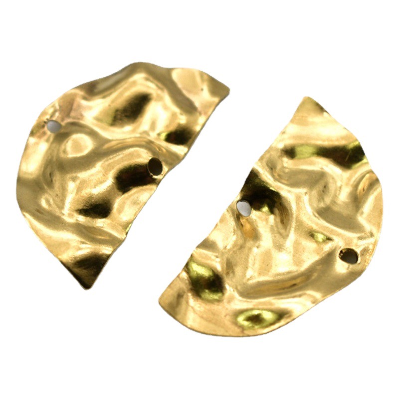 Suministro directo de fábrica tocado collar pulsera colgante DIY accesorios la joyería cobre nuevo patrón geométrico tapping doble agujero semicírculo