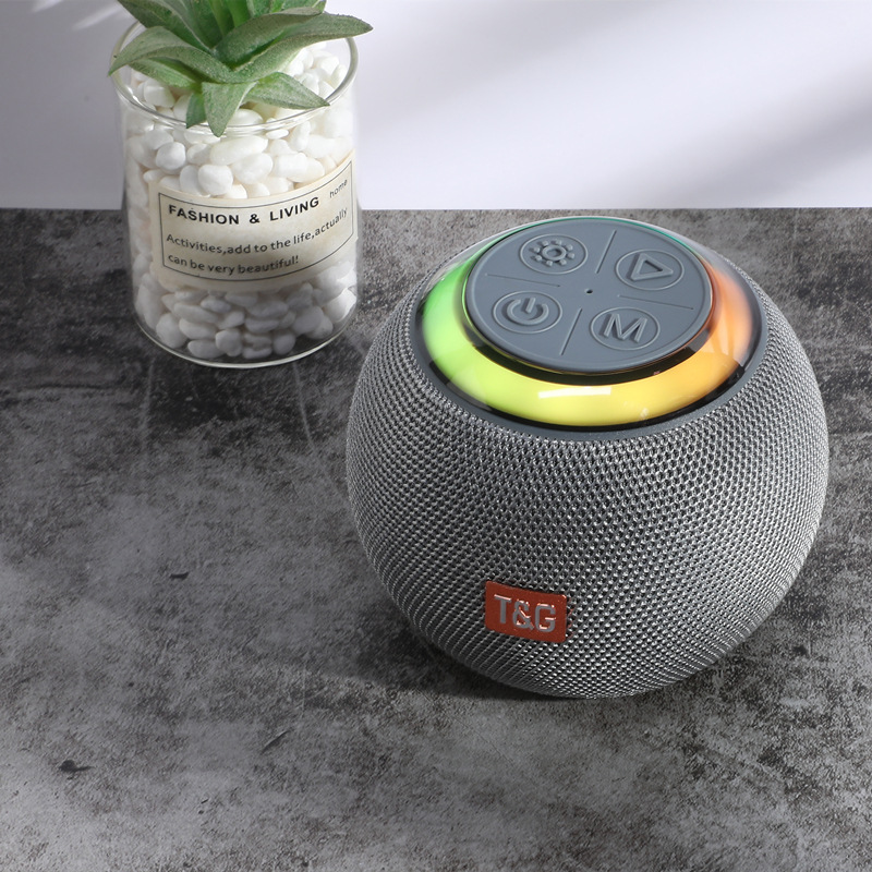 Transfronterizo nuevo TG683 altavoz redondo Bluetooth LED luz de atmósfera tarjeta portátil subwoofer Bluetooth pequeño sonido