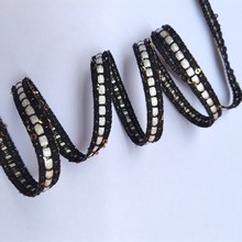 1���ֺ�ɫ�o����Ƭ��߅3mm�A����Ƭ��z�������]������Ƭ����