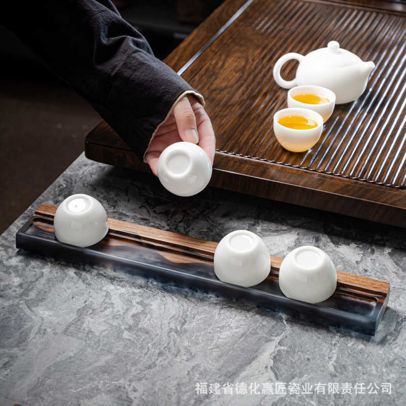 Taza de resina de madera sólida de nuez, marco de almacenamiento de taza de té simple, marco de drenaje, marco de secado de taza de té de kung fu