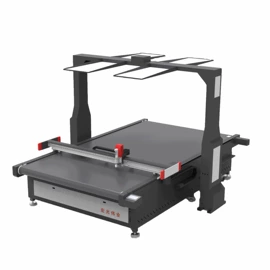 激光切割机;裁断机;广告板