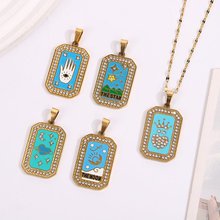 新款跨境欧美复古小众不锈钢吊坠镶钻滴油彩色塔罗牌男女通用