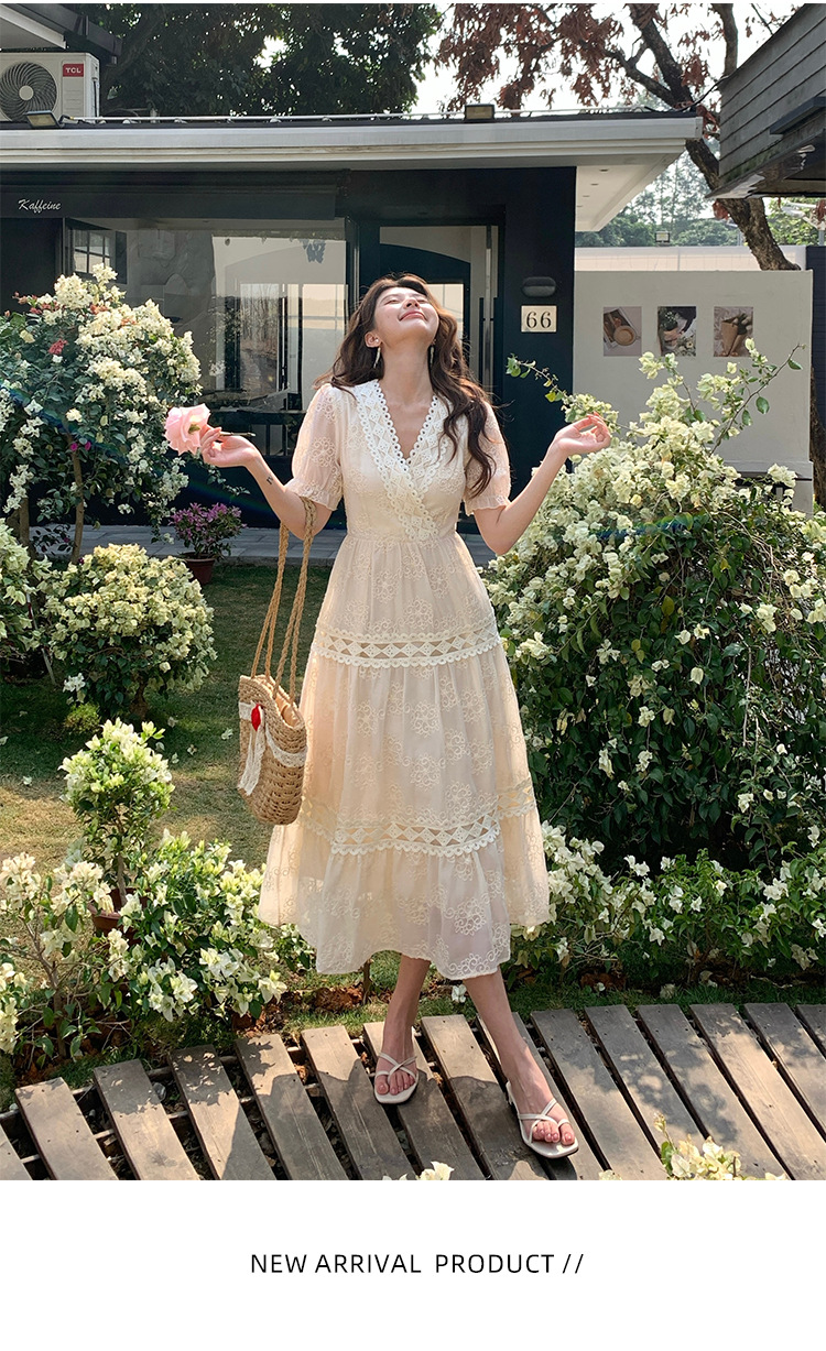 Đầm maxi nữ tay bồng ren hoa V cut-out phong cách Pháp cung đình — xanh lam, màu hồng, màu mơ chi tiết 12
