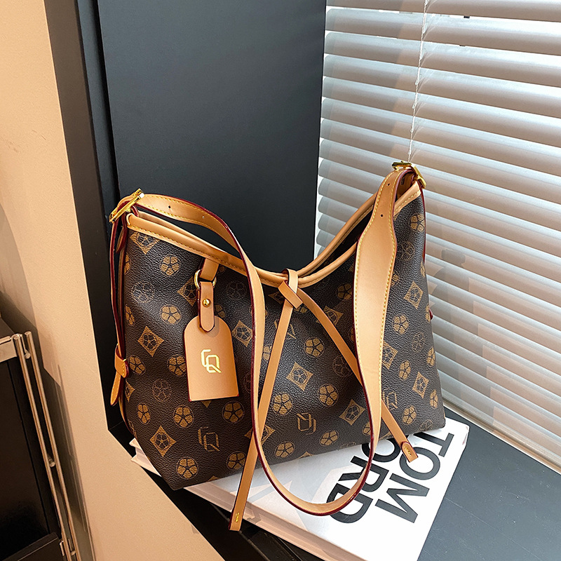 hmqViviiyNSAyin8WueWtyoohS2Ahc4JGt1t