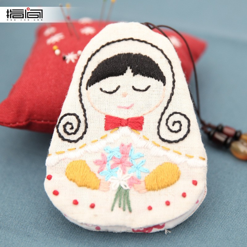 Nuevo bordado hecho a mano DIY bolsa de teléfono móvil de estilo europeo tridimensional bordado material de la tela paquete kit principiante