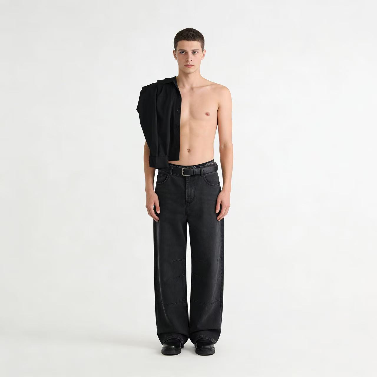 Men's Clothing Retro Style Jeans, High Street Wide Leg Loose Straight Leg With A Stylish Drape._mkmklike.com