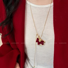 项链;耳钉;耳环