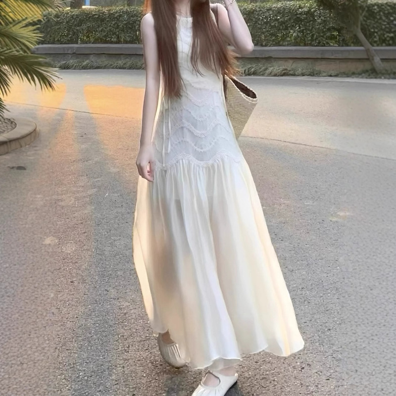 White dress Sleeveless Design Niche Gentle Comfortable Fashion Lace Casual Holiday Skirt for Women