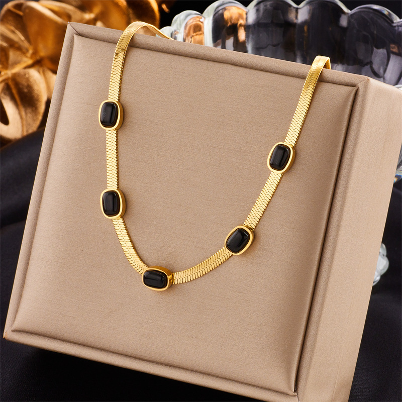 Necklace Classification Titanium Steel Chain Material Wholesale Jewelry Lady Geometric Titanium Steel Zircon Plating Necklace