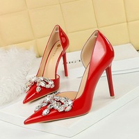 638-H19 High Heel Shoes, Thin Heel Banquet Women's Shoes, Shallow Notched Pointed Side Hollow Lacquer Leather Rhinestone Bow Sheet