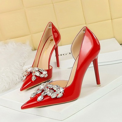638-H19 European and American High Heels, Thin Heels, Banquet Women&apos;s Shoes, Shallow Mouth, Pointed Side Hollow Lac