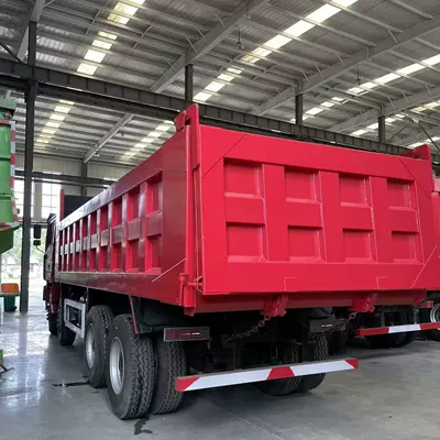 Yük maşınları Automobile F3000 Heavy-Duty Dump