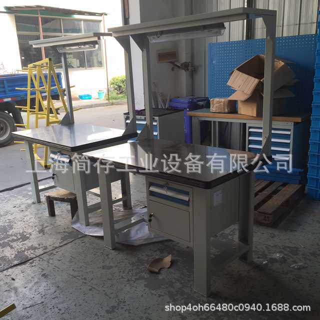 简存供应上海重型304不锈钢桌面工作台 车间操作台 钳工工作桌