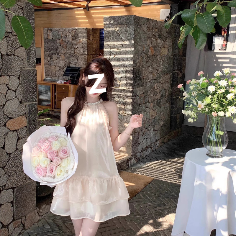 French-Style Elegant High-End Exquisite Sleeveless Halter Dress, Unique and Stunning Fairy Dress, Petite Birthday Dress French-Style Elegant High-End Exquisite Sleeveless Halter Dress, Unique and Stunning Fairy Dress, Petite Birthday Dress
