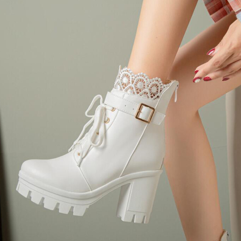 2025 Autumn and Winter Fashion Korean Style Large Size Short Boots Martin Boots Women's Chunky Heel Ultra High Heel Waterproof Platform Lace Trim 3809