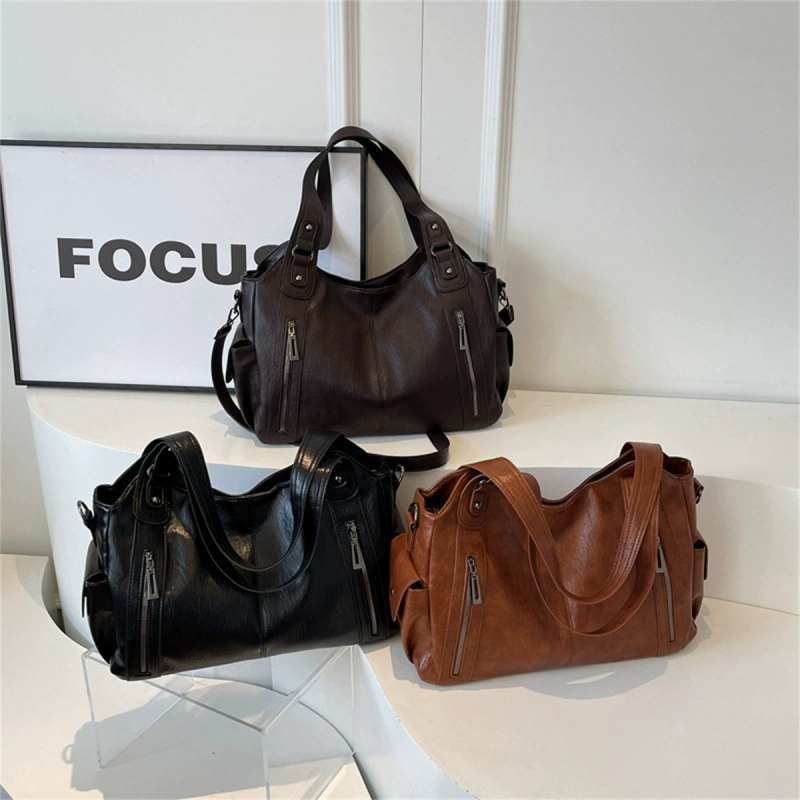 One-Shoulder Bag, Polyurethane, Capacious Shoulder Bag, 22.8×8.4×16.8 cm