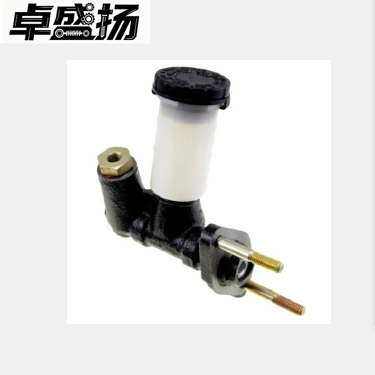 Cross-border e-commerce auto parts supply – suitable for Patrol clutch master cylinder UC8641400A 1768385