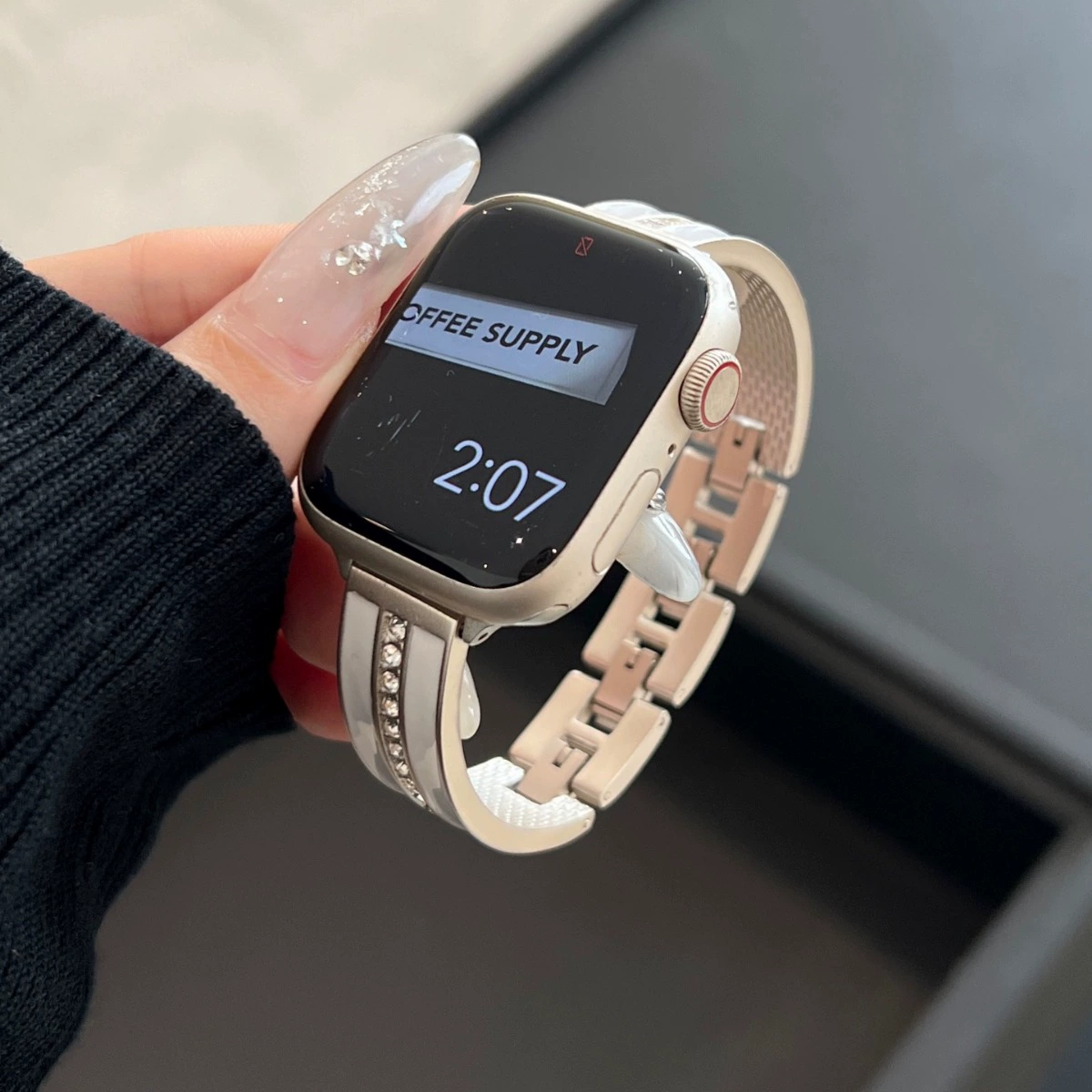 Ремешок для Iwatch с премиальным ощущением и легким ароматом, подходит для Apple Watch S98741SE, изогнутый металлический ремешок для Apple Watch