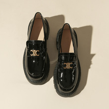 ���2025����ЬŮЬ�A�^��۴ָ���Ƥһ�_��Ӣ���L���_���eСƤЬ