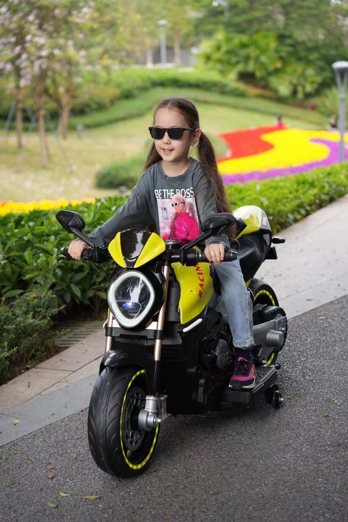 Motocicleta eléctrica Red Star para niños, motocicleta eléctrica de tres ruedas para niños para hombres y mujeres