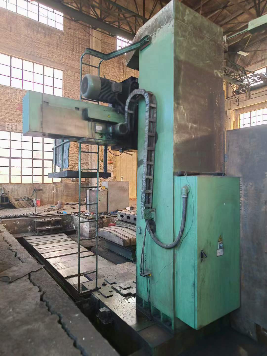 处理二手中捷TPX6213-78落地铣镗二手中捷130落地镗床