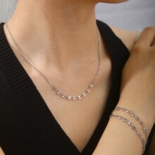 �r�к��s�߼����i���Ӳ��P��18k��Ůʿ����朰ٴ�