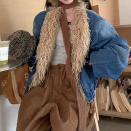 欧货很秀美式街头设计感牛仔拼接羊羔绒棉服外套女25秋冬宽松棉衣